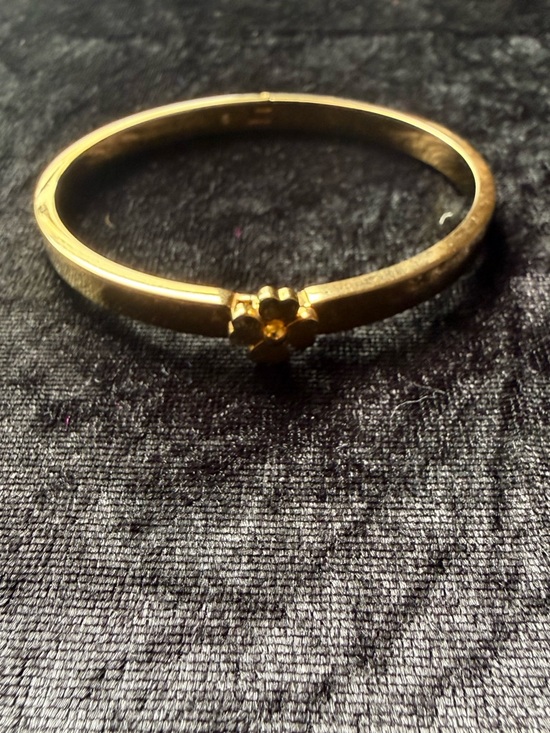 kate spade Jewelry - kate spade Gold Flower Bangle Bracelet